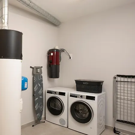 Joy, Moderna E Sofisticada * Funchal (Madeira)