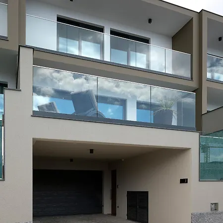 Joy, Moderna E Sofisticada * Funchal (Madeira)