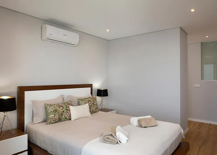 Βίλα Joy, Moderna E Sofisticada *