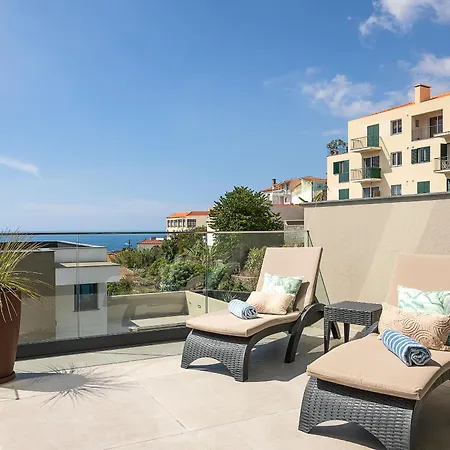 Joy, Moderna E Sofisticada *